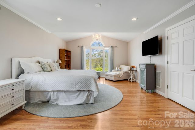 17 Moss Pink Place, Asheville, NC 28806