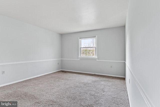 613 FAIRWAY DR, Camp Hill, PA 17011