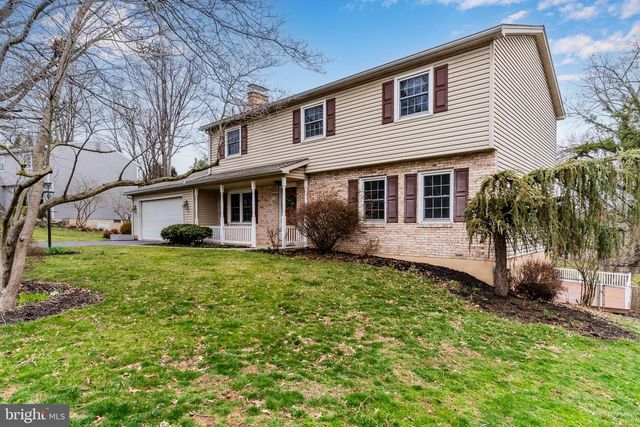 613 FAIRWAY DR, Camp Hill, PA 17011