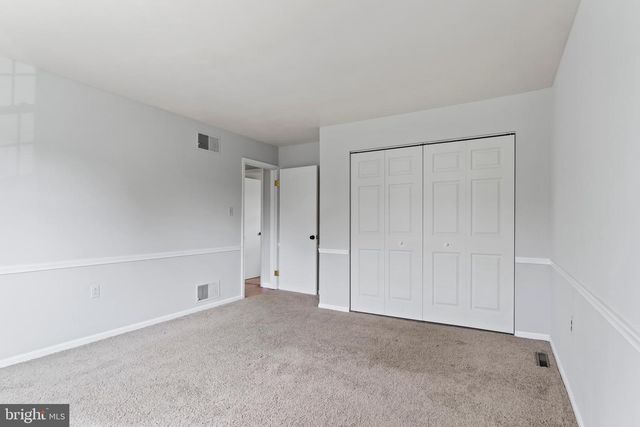 613 FAIRWAY DR, Camp Hill, PA 17011