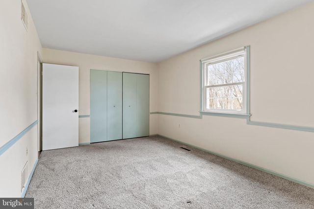 613 FAIRWAY DR, Camp Hill, PA 17011