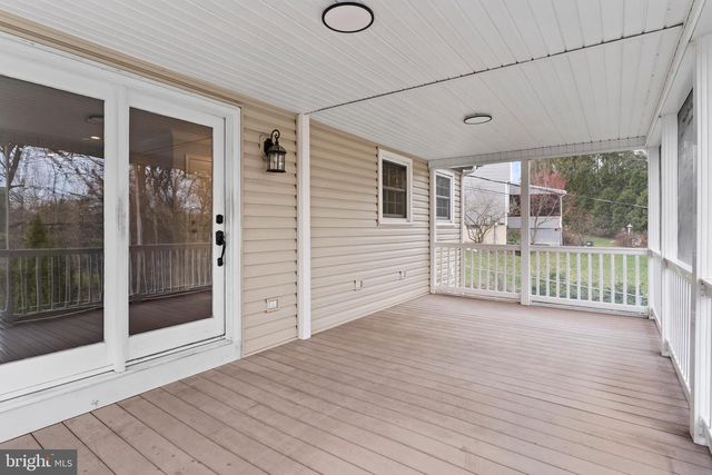 613 FAIRWAY DR, Camp Hill, PA 17011