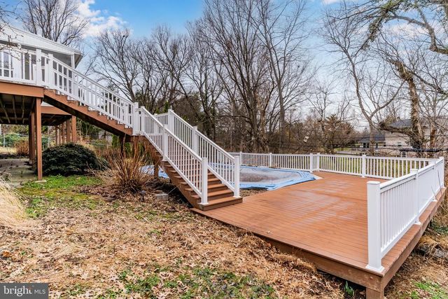 613 FAIRWAY DR, Camp Hill, PA 17011