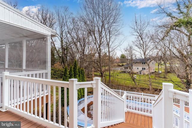 613 FAIRWAY DR, Camp Hill, PA 17011