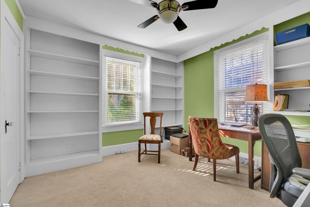 327 W Prentiss Avenue, Greenville, SC 29605