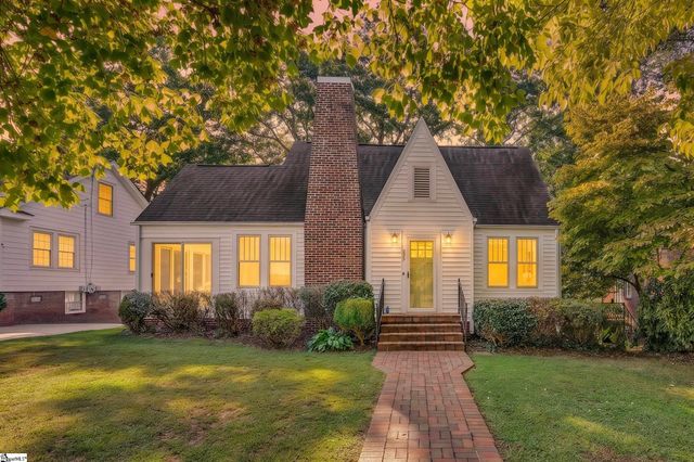 327 W Prentiss Avenue, Greenville, SC 29605