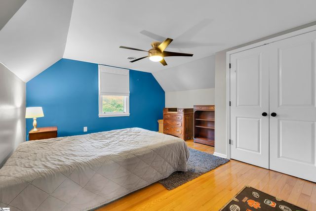 327 W Prentiss Avenue, Greenville, SC 29605