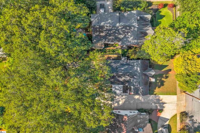 327 W Prentiss Avenue, Greenville, SC 29605