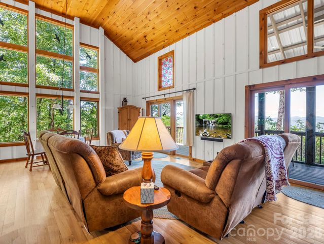 182 Antler Ridge, Rosman, NC 28772