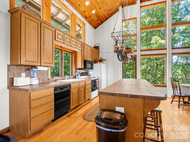 182 Antler Ridge, Rosman, NC 28772