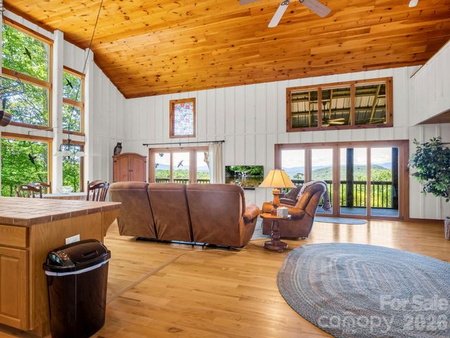 182 Antler Ridge, Rosman, NC 28772