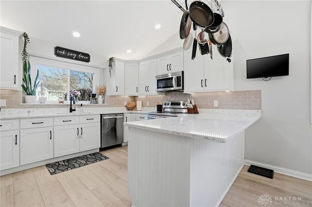 9600 Feather Wood Lane, Washington Twp, OH 45458