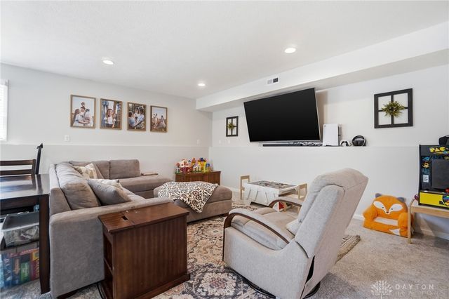 9600 Feather Wood Lane, Washington Twp, OH 45458