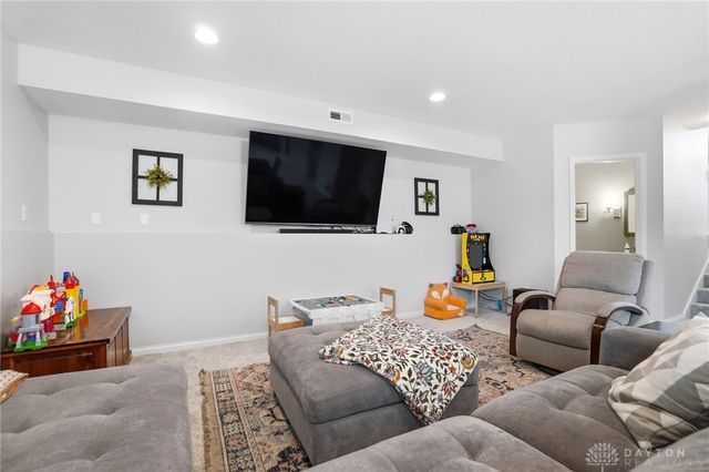 9600 Feather Wood Lane, Washington Twp, OH 45458