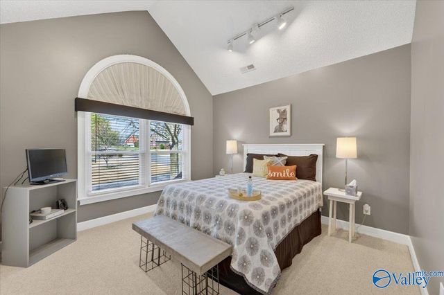 107 Ryanridge Road, Huntsville, AL 35806