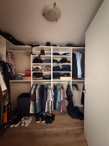 1325 Pacific Highway 1301, San Diego, CA 92101