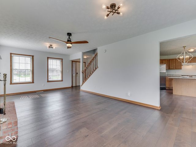 7725 Skerries Court, Indianapolis, IN 46217