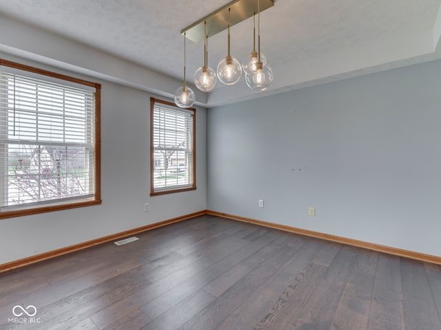 7725 Skerries Court, Indianapolis, IN 46217