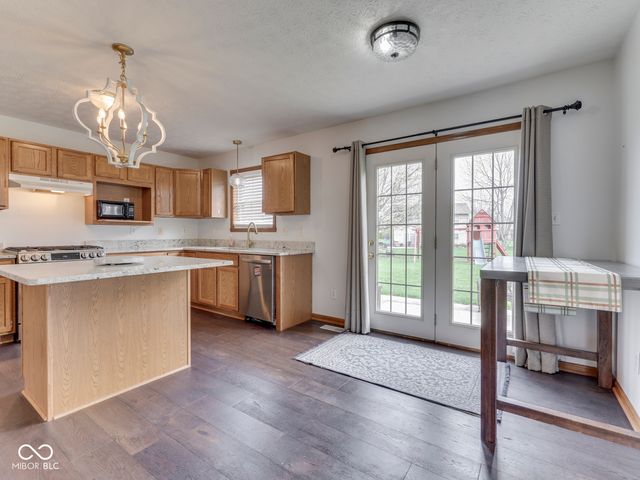 7725 Skerries Court, Indianapolis, IN 46217