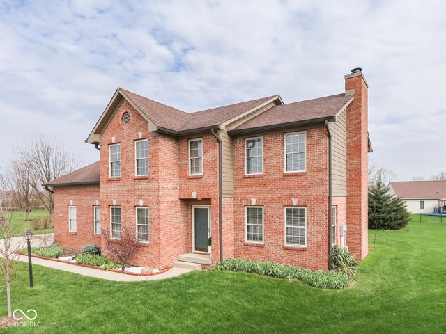 7725 Skerries Court, Indianapolis, IN 46217