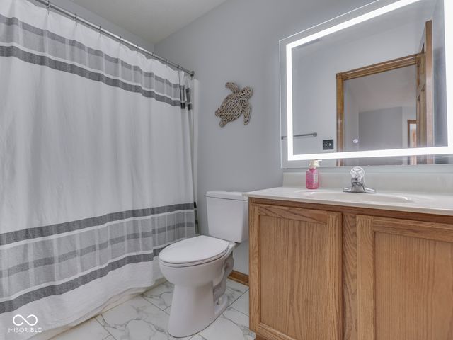 7725 Skerries Court, Indianapolis, IN 46217