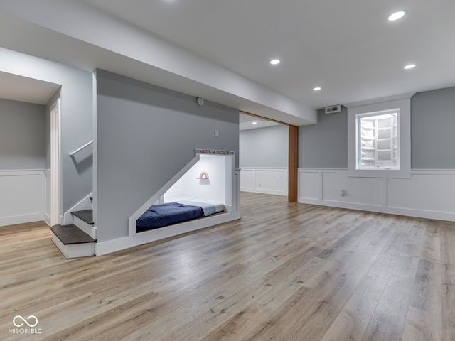 7725 Skerries Court, Indianapolis, IN 46217