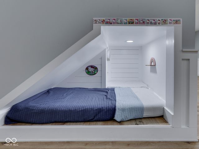 7725 Skerries Court, Indianapolis, IN 46217