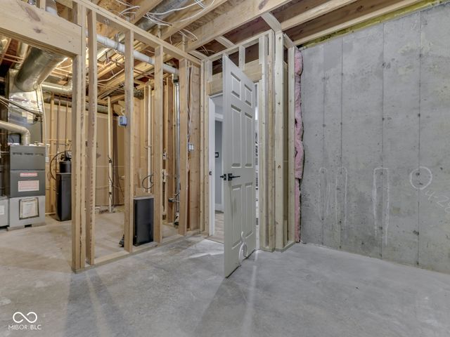 7725 Skerries Court, Indianapolis, IN 46217