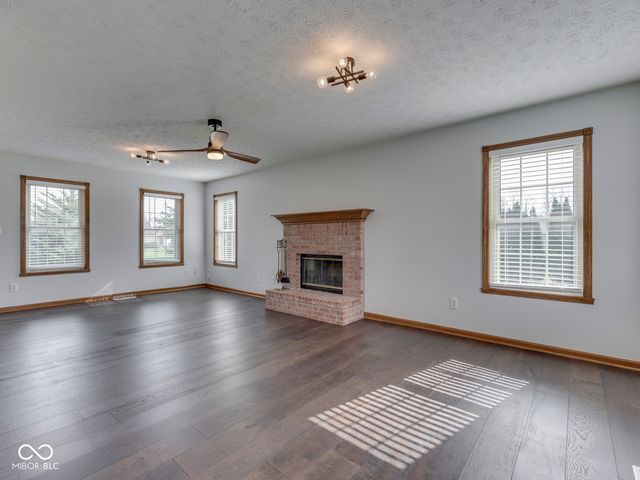 7725 Skerries Court, Indianapolis, IN 46217