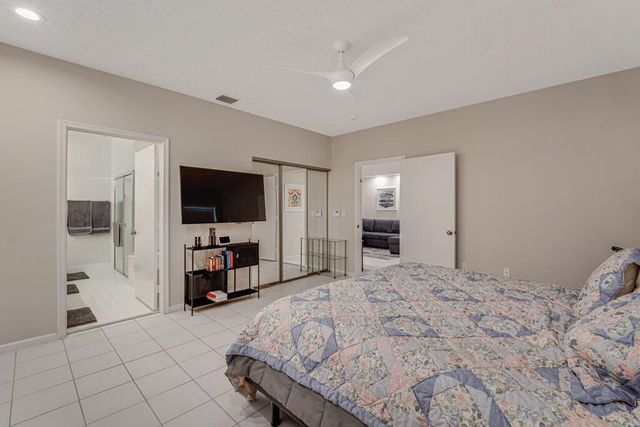 9998 Seacrest Circle C, Boynton Beach, FL 33437