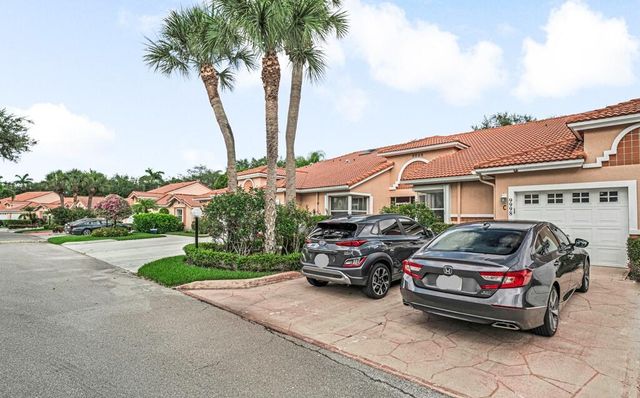 9998 Seacrest Circle C, Boynton Beach, FL 33437