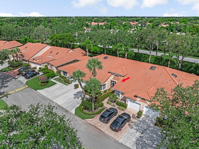 9998 Seacrest Circle C, Boynton Beach, FL 33437