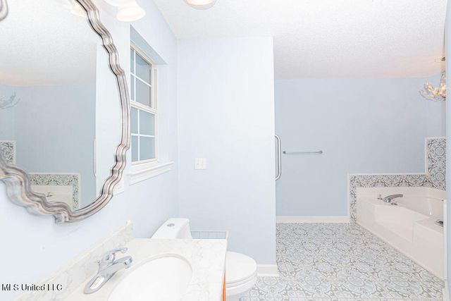 99118 Koloa Street, Diamondhead, MS 39525