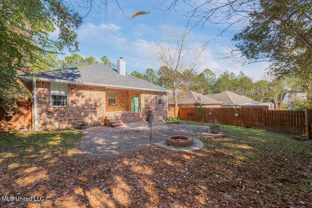 99118 Koloa Street, Diamondhead, MS 39525