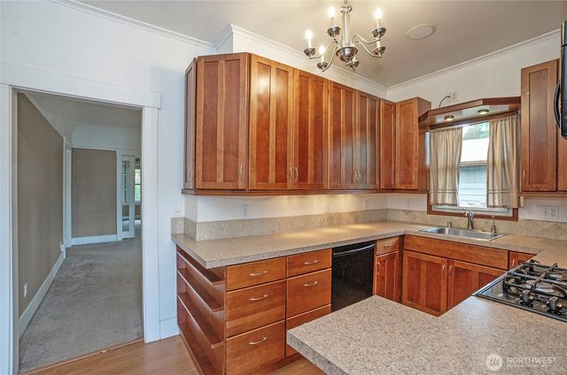 2909 N 7th Street, Tacoma, WA 98406