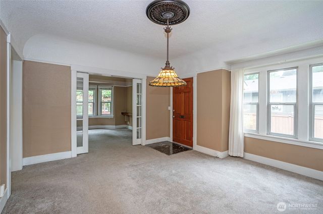 2909 N 7th Street, Tacoma, WA 98406