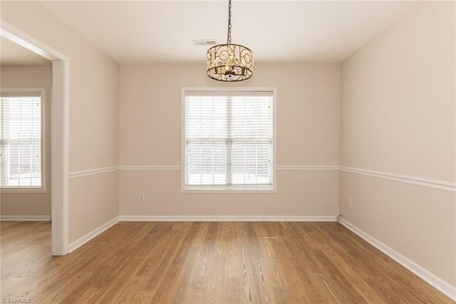 5862 Sunny Ridge Trail, Clemmons, NC 27012