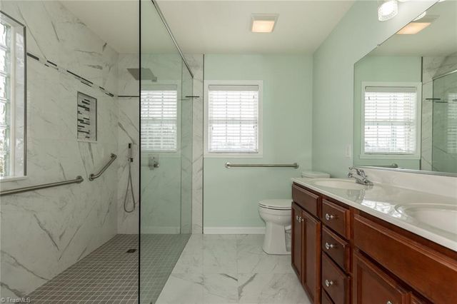 5862 Sunny Ridge Trail, Clemmons, NC 27012