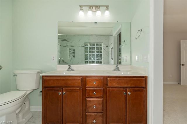 5862 Sunny Ridge Trail, Clemmons, NC 27012