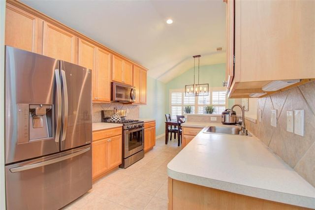 15950 Cottage Ivy Circle, Tomball, TX 77377