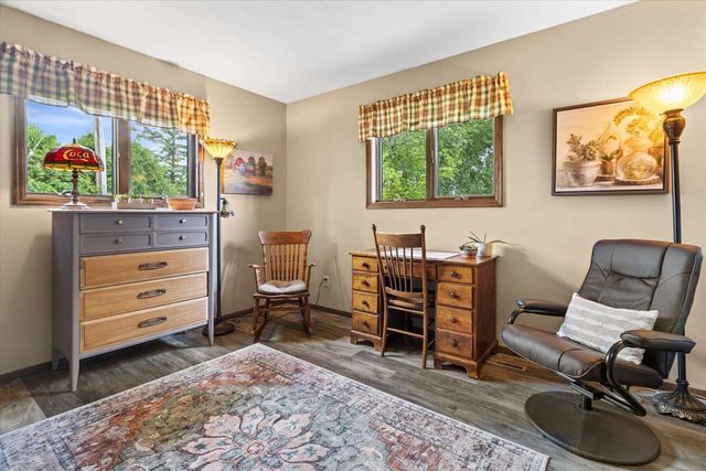 4591 Kennedy Road, Cottage Grove, WI 53527