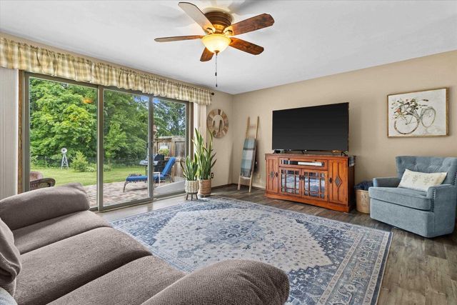 4591 Kennedy Road, Cottage Grove, WI 53527