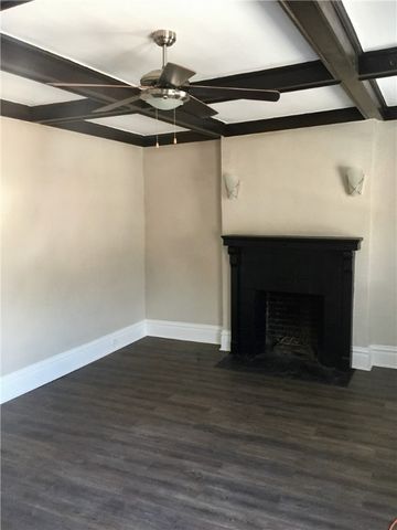 2115 Murray Ave, Squirrel Hill, PA 15217