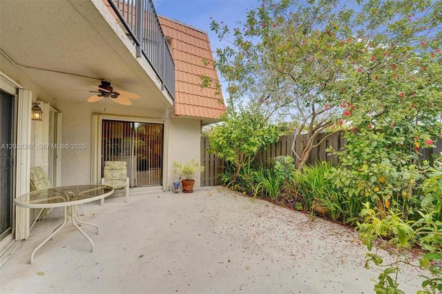 11100 SW 15th Mnr, Davie, FL 33324
