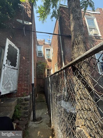 2104 CHURCH LN, Philadelphia, PA 19138