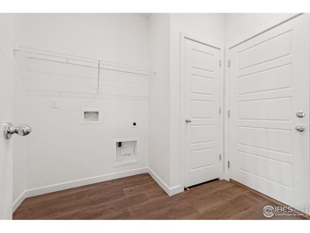 450 Buckboard Dr, Hudson, CO 80642