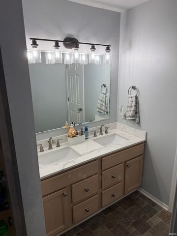 600 Hunters Green Green, Evansville, IN 47711