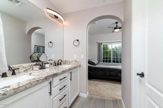 2726 S Equestrian Drive Unit 101, Gilbert, AZ 85295