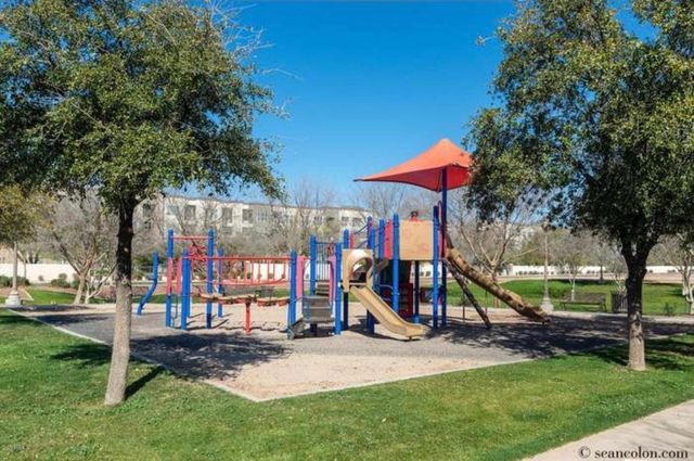 2726 S Equestrian Drive Unit 101, Gilbert, AZ 85295