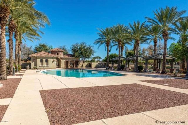 2726 S Equestrian Drive Unit 101, Gilbert, AZ 85295